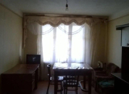 İcarəyə verilir 2 otaqlı 50 m2 köhnə tikili Sevinc k/t