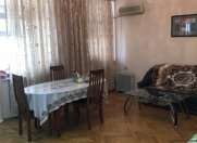 Satılır 3 otaqlı 94 m2 köhnə tikili İçəri Şəhər m.