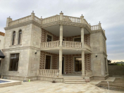 Satılır 8 otaqlı 400 m2 bağ evi Novxanı