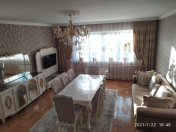Satılır 5 otaqlı 190 m2 yeni tikili Şah İsmayıl Xətai m.