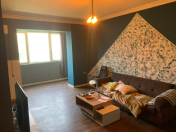 Satılır 2 otaqlı 66 m2 köhnə tikili 28 May m.