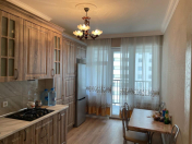 İcarəyə verilir 2 otaqlı 95 m2 yeni tikili Xətai r.