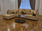 İcarəyə verilir 3 otaqlı 141 m2 yeni tikili Badamdar