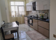 Satılır 2 otaqlı 70 m2 yeni tikili Nərimanov r.