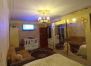 Satılır 3 otaqlı 70 m2 köhnə tikili Əhmədli m.