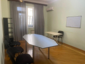 İcarəyə verilir 1 otaqlı 25 m2 ofis Nəriman Nərimanov m.