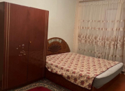 İcarəyə verilir 3 otaqlı 75 m2 köhnə tikili Xətai r.