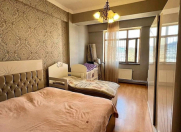 Satılır 2 otaqlı 75 m2 yeni tikili Bayıl