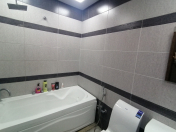 Satılır 3 otaqlı 130 m2 yeni tikili Bakı Asiya Universiteti