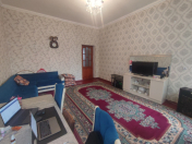 Satılır 3 otaqlı 52 m2 köhnə tikili Hövsan