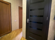 Satılır 2 otaqlı 70 m2 köhnə tikili Nizami m.