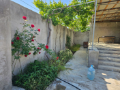 Satılır 5 otaqlı 200 m2 həyət evi Buzovna