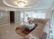 Satılır 2 otaqlı 110 m2 obyekt Elmlər Akademiyası m.