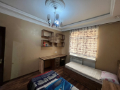 İcarəyə verilir 3 otaqlı 78 m2 köhnə tikili Heydər Əliyev Mərkəzi