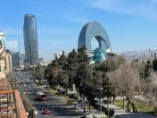 Satılır 5 otaqlı 130 m2 köhnə tikili Sahil m.