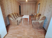 Satılır 1 otaqlı 40 m2 köhnə tikili Həzi Aslanov m.