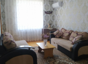 Satılır 2 otaqlı 50 m2 köhnə tikili Həzi Aslanov m.