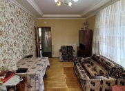 Satılır 2 otaqlı 70 m2 köhnə tikili 9 mkr