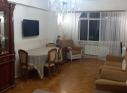 İcarəyə verilir 2 otaqlı 58 m2 köhnə tikili Gənclik m.