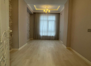 Satılır 3 otaqlı 90 m2 yeni tikili 5 mkr