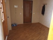 İcarəyə verilir 3 otaqlı 82 m2 köhnə tikili Elmlər Akademiyası m.