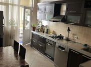 Satılır 2 otaqlı 90 m2 yeni tikili Heydər Əliyev Mərkəzi