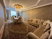 Satılır 3 otaqlı 125 m2 yeni tikili 9 mkr