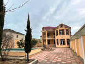 Satılır 5 otaqlı 150 m2 bağ evi Novxanı