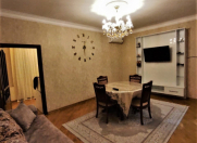 İcarəyə verilir 3 otaqlı 80 m2 köhnə tikili 28 May m.