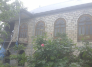 Satılır 8 otaqlı 500 m2 həyət evi Ağdaş