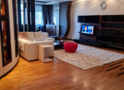 Satılır 5 otaqlı 250 m2 yeni tikili Elmlər Akademiyası m.