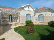 Satılır 4 otaqlı 170 m2 bağ evi Mərdəkan