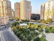 Satılır 5 otaqlı 100 m2 köhnə tikili Elmlər Akademiyası m.