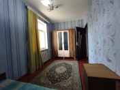 İcarəyə verilir 2 otaqlı 60 m2 köhnə tikili Neftçilər m.