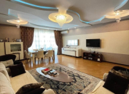 Satılır 3 otaqlı 139 m2 yeni tikili Nəriman Nərimanov m.