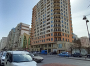Satılır 3 otaqlı 170 m2 yeni tikili Gənclik m.