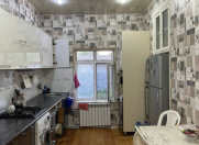 İcarəyə verilir 3 otaqlı 110 m2 bağ evi Buzovna