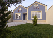 Satılır 3 otaqlı 100 m2 həyət evi Buzovna