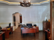 Satılır 1 otaqlı 100 m2 obyekt 28 may