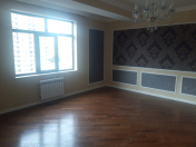 Satılır 2 otaqlı 87 m2 yeni tikili 28 May m.