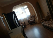 İcarəyə verilir 2 otaqlı 50 m2 köhnə tikili 1 mkr