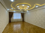 Satılır 4 otaqlı 166 m2 yeni tikili Gənclik m.