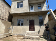 Satılır 4 otaqlı 147 m2 həyət evi Əhmədli m.