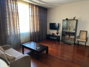 İcarəyə verilir 3 otaqlı 135 m2 yeni tikili Elmlər Akademiyası m.