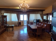 Satılır 4 otaqlı 176 m2 yeni tikili 8 km