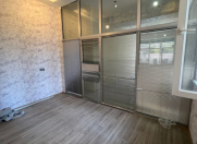 Satılır 2 otaqlı 60 m2 obyekt Nizami m.