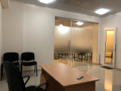 İcarəyə verilir 2 otaqlı 70 m2 ofis 28 May m.