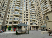 Satılır 2 otaqlı 75 m2 yeni tikili 8 Noyabr m.