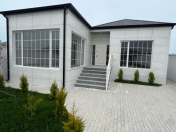 Satılır 4 otaqlı 130 m2 həyət evi Buzovna