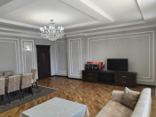 İcarəyə verilir 3 otaqlı 155 m2 yeni tikili Nəriman Nərimanov m.